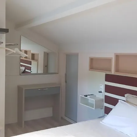 Ola Kala And Appartement *