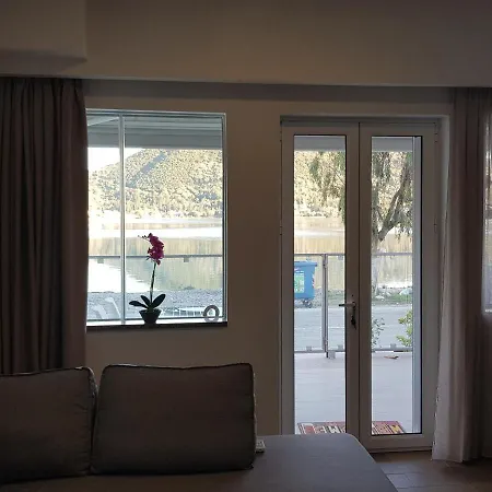 Ola Kala And Appartement *