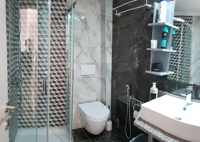 Ola Kala And * Vlikhon