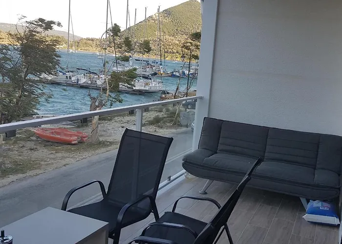 Ola Kala And Apartment *