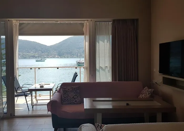 Ola Kala And Apartment